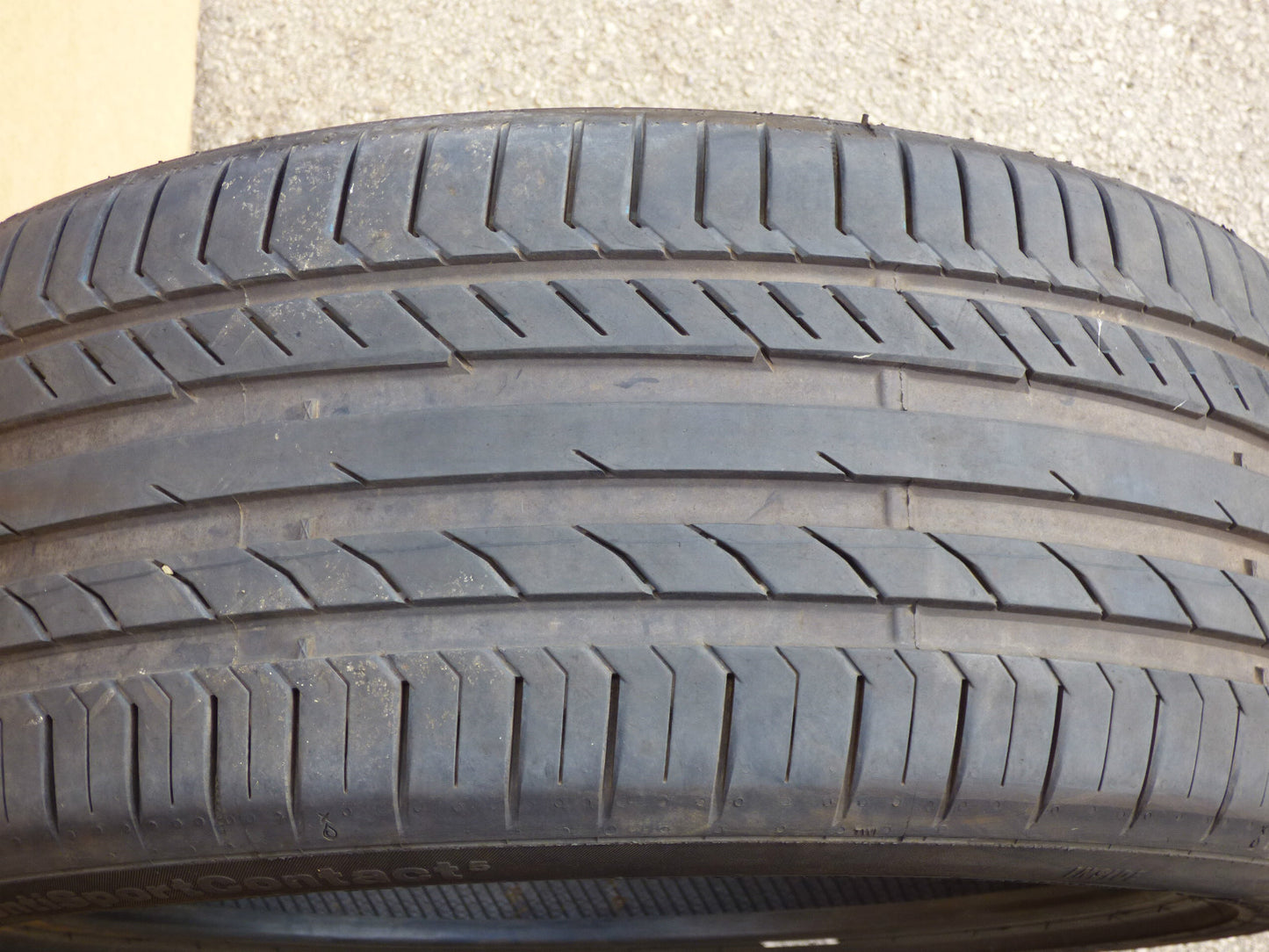 1 x Sommerreifen ContiSportContact 5 235 40 ZR18 91Y DOT 0715 6 mm profil