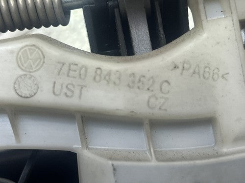 VW Volkswagen Transporter T6 Schiebetürgriff rechts aussen 7E0843352C