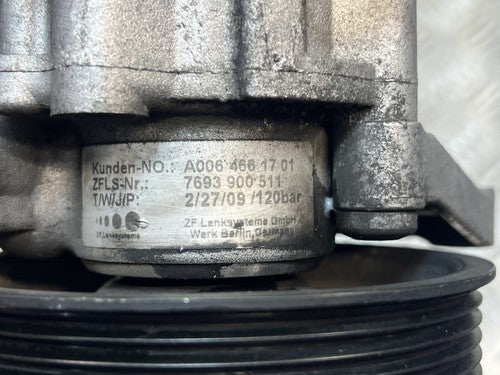 Mercedes Sprinter W906 2.2 CDI Servopumpe Lenkhilfepumpe A0064661701