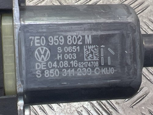 VW Volkswagen Transporter T6 Fensterhebermotor vorne rechts 7E0959802M