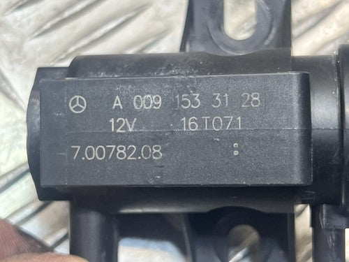 Mercedes Sprinter W906 2.2 CDI Turbolader Druckwandler Magnetventil A0091533128