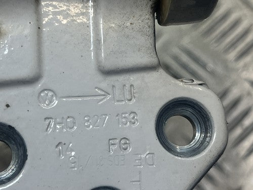 VW Volkswagen Transporter T6 Heckflügeltür Scharnier links unten 7H0827153