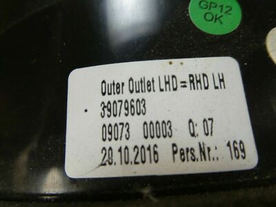 Opel Astra K 2017 Luftdüse Luftströmer Aussen Links GM 39079603 schwarz