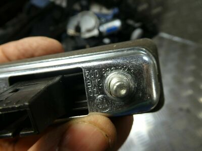 AUDI A1 2017 Taster Öffner 5J0827229 ORIGINAL gebraucht - Heckklappe