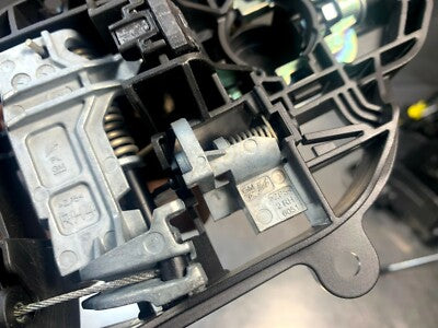OPEL ASTRA K Tür Griff Außen hinten rechts GM 13515510 Braun metalik Z 41S