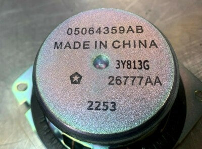 Orig Jeep Grand Cherokee IV WK2 Lautsprecher 05064359AB Armaturenbrett