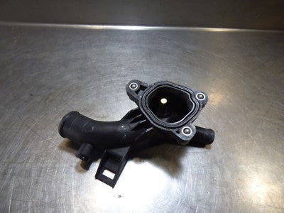 Opel Corsa E 1.4 16V Thermostatgehäuse ORIGINAL gebraucht - 25192985