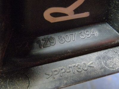 Skoda Octavia II 2.0 TDI Stoßstangenhalter hinten rechts / 1Z9 807 394 ORIGINAL gebraucht - 1Z9807394