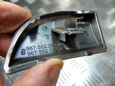 Porsche Boxster Cayman 987 DASH MOULD IN SILVER 987.552.384.01 ORIGINAL gebraucht - 987.552.384.02