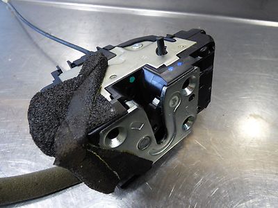 Nissan Micra K13 1.2 12V Türschloß hinten links 27210B