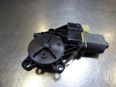 Ford Fiesta VI 1.5 TDCI Fensterhebermotor vorne links 8A61-14A389-A