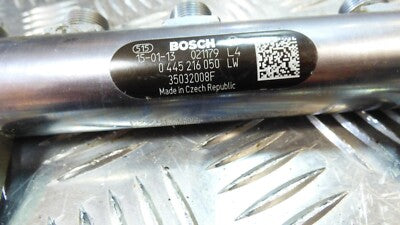 Jeep Grand Cherokee WK2 3.0 CRD Einspritzleiste Kraftstoffverteiler 0445216050