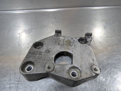 Mazda 6 2.2 CITD Klimakompressor Halter R2AA15810 / R2AA-15810