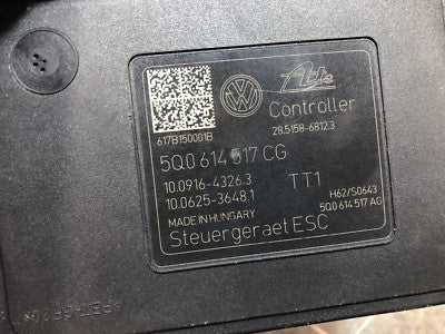 Audi A3 8V 8V1 ABS Hydraulikblock Steuergerät ESC 5Q0614517CG