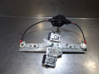 Ford Fiesta VI Bj.:2014 hinten rechts manuell 8A61A27000AM ORIGINAL gebraucht - Fensterheber