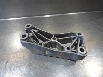 VW Passat (3G) 2.0 TDI links DSG 3Q0199117 / 3Q0 199 117 ORIGINAL gebraucht - Getriebehalter