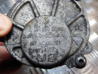 Mercedes Sprinter W906 CDI Unterdruckpumpe Vakuumpumpe ORIGINAL gebraucht - A6512300165