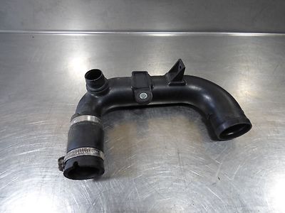 Opel Corsa D 1.3 CDTI -- Ladeluftschlauch 55557415