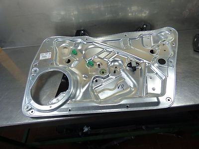 VW Tiguan 5N Bj. 2007 ORIGINAL gebraucht - 2017 Fensterhebermechanik ohne Motor vorne r. 5N1837730G