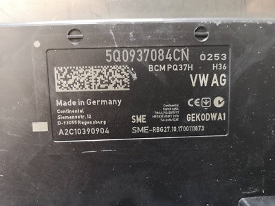 Audi Q2 A3 8V Bordnetzsteuergerät Steuergerät Zentral 5Q0937084CN ORIGINAL gebraucht - Bordnetz