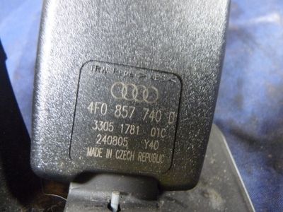 AUDI A6 4F 2.7 TDI V6 Bj.2006 hinten re. 4F0857740D / 4F0 857 740 D ORIGINAL gebraucht - Gurtschloss