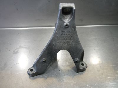 AUDI A4 8EC B7 2.0 TDI Stütze 8E0199308AF / 8E0 199 308 AF ORIGINAL gebraucht - Motorhalter