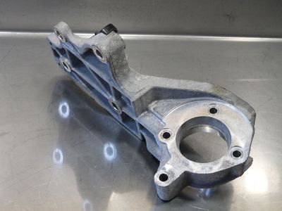 Alfa Romeo GT 1.9 JTDM 16V Antriebswelle Halter Halterung ORIGINAL gebraucht - 46460217