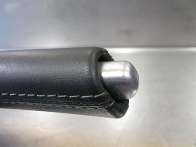 Porsche Boxster 987 2.7 Handbremshebel Leder 99742403162 / 997.424.031.62