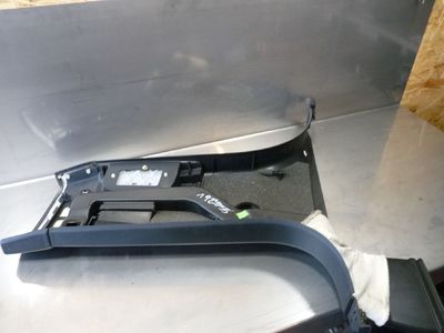 Audi A8 3.0 TDI V6 Quattro B Säule innen mit Lüftungsg. 4E0819724C ORIGINAL gebraucht - Verkleidung