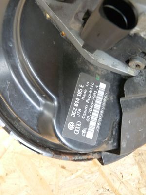 VW PASSAT 3C 2.TDI Bremskraftverstärker 3C2614105E / 3C2 614 105 E