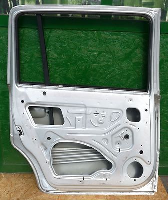 Opel Zafira B Tür Hinten Links silber metalik 1A zustand ohne Delle