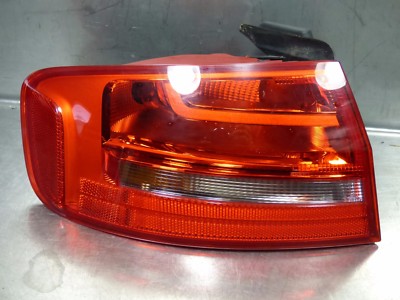 Audi A4 8K 8K2 Limo Rückleuchte Heckleuchte Rücklicht 8K5945095AA Außen Links