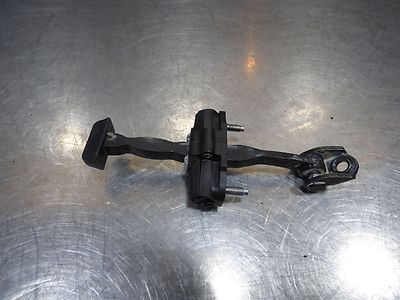 Ford Focus III 1.6 TDCi Türstopper, Türbremse vorne BM51 A23500-AA