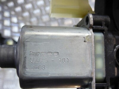 JEEP COMPASS II 2021 Orig Fensterheber Motor Hinten Rechts 0130822662 C54625-101