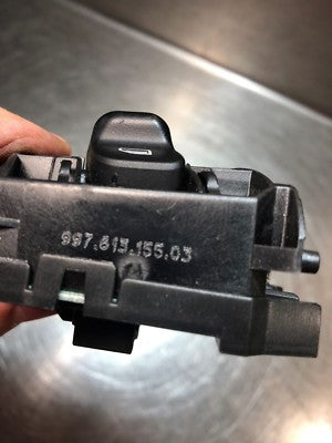 Porsche Boxster Cayman 987 997 911 RHD Passenger Window Switch ORIGINAL gebraucht - 99761315503