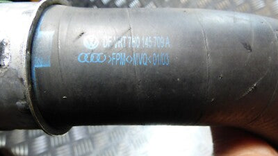 VW Transporter T5 2.5 TDI Original Ladedruckschlauch Turboschlauch 7H0145709A