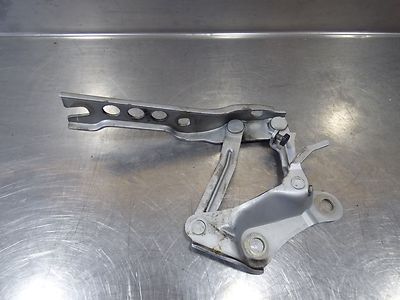 Skoda Superb 1.9 TDI Scharnier Motorhaube rechts 3T0823302B / 3T0 823 302 B