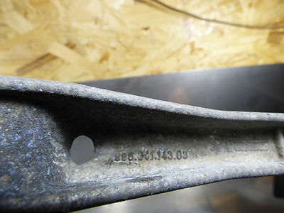 Porsche 996 911 Querlenker Achsstrebe vorne rechts = links 99634114303