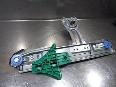 Opel Astra J 1.7 CDTi Fensterheber hinten links mechanisch 13260131