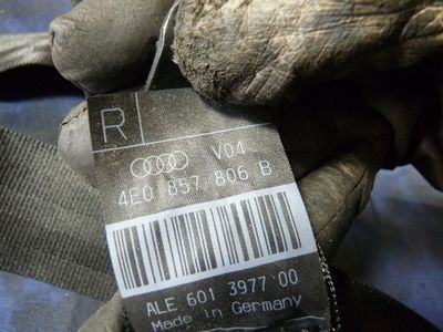 Audi A8 3.0 TDI V6 Quattro Gurt hinten rechts 4E0857806B ORIGINAL gebraucht - Gurtstraffer