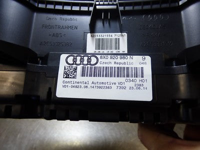 Audi A1 8X 1.6 TDI Speedometer Clock Instrument Cluster 8X0920980N – Produktansicht 5