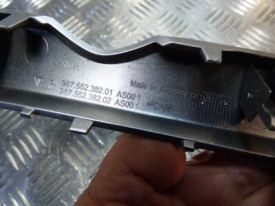 Porsche Boxster Cayman 987 MOULDING IN SILVER 987.552.382.01 * ORIGINAL gebraucht - DASHBOARD