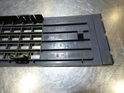 VW CRAFTER MB Sprinter W906 Motorhauben Kühlergrill links 2E1864877C ORIGINAL gebraucht - 9068361018