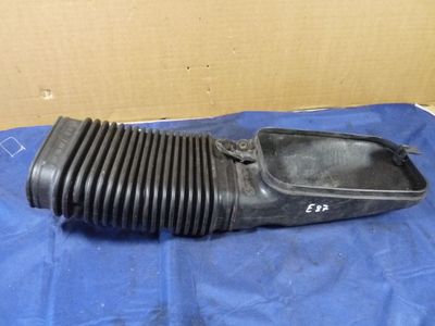 BMW 1ER 120D E87 Ansauggeräuschdämpfer Luftrohr / 2 247 406 ORIGINAL gebraucht - 2247406