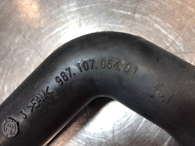 Porsche Cayman 987 Ölschlauch Befuellschlauch 98710706401