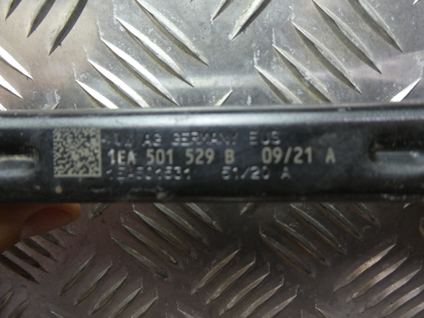 VW ID3 ID.3 Querlenker hinten rechts = links 1EA501529B ORIGINAL gebraucht - Volkswagen