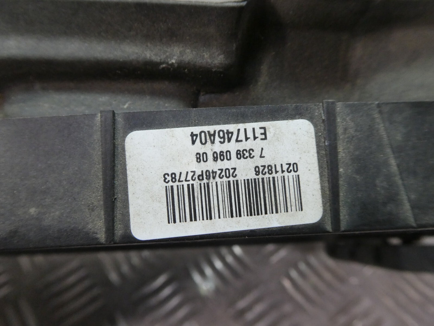 Mini Cooper F55 F56 Luftsteuerung Gitter Verteiler Luft vorne ORIGINAL gebraucht - 733909608