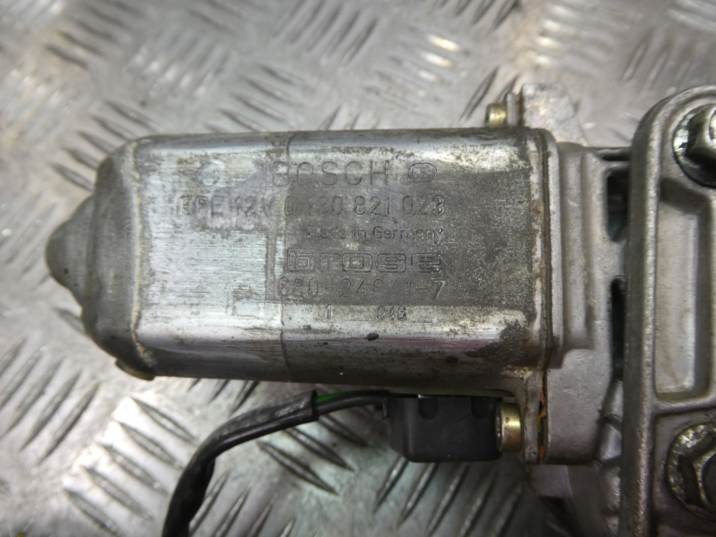 Mercedes-Benz C126 C123 Coupe SEC Elektrische Fensterheber links ORIGINAL gebraucht - - 1267202546