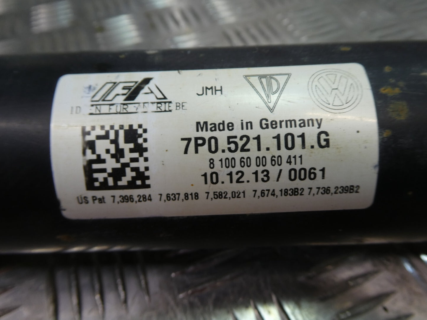 Porsche Cayenne 92A 3.0 TDI vorne kurze 7P0521101G ORIGINAL gebraucht - Kardanwelle