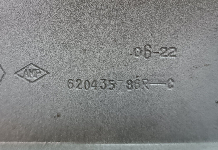 Renault Zoe 2022 Original Kotflügel Halter Vorne gebraucht - 620435786R